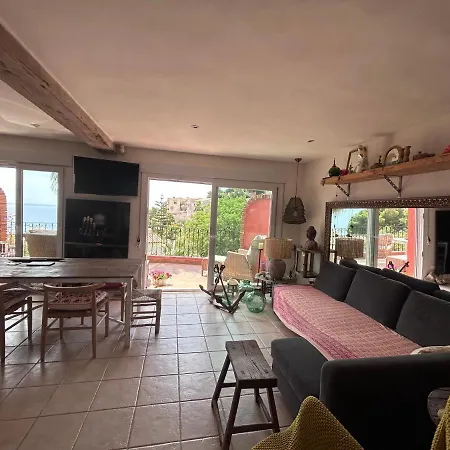 شقة Capri خافييا